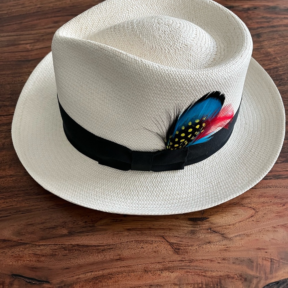 Like new GENUINE HANDWOVEN PANAMA HAT mens M Sz 7 / 56-57